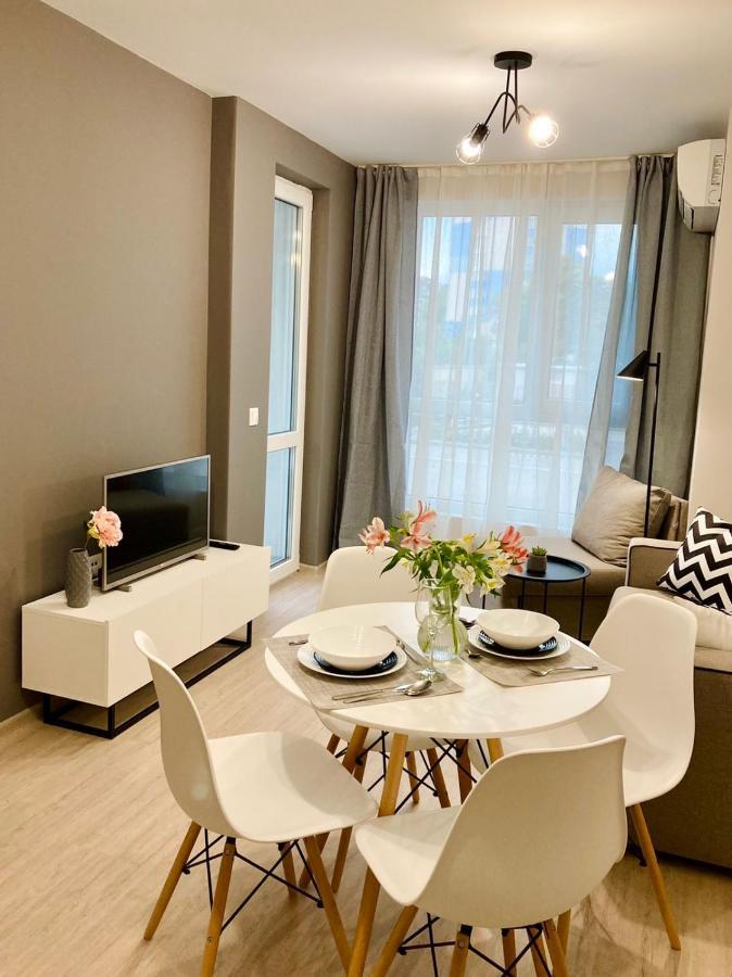 Pearl Apartments Burgasz Kültér fotó