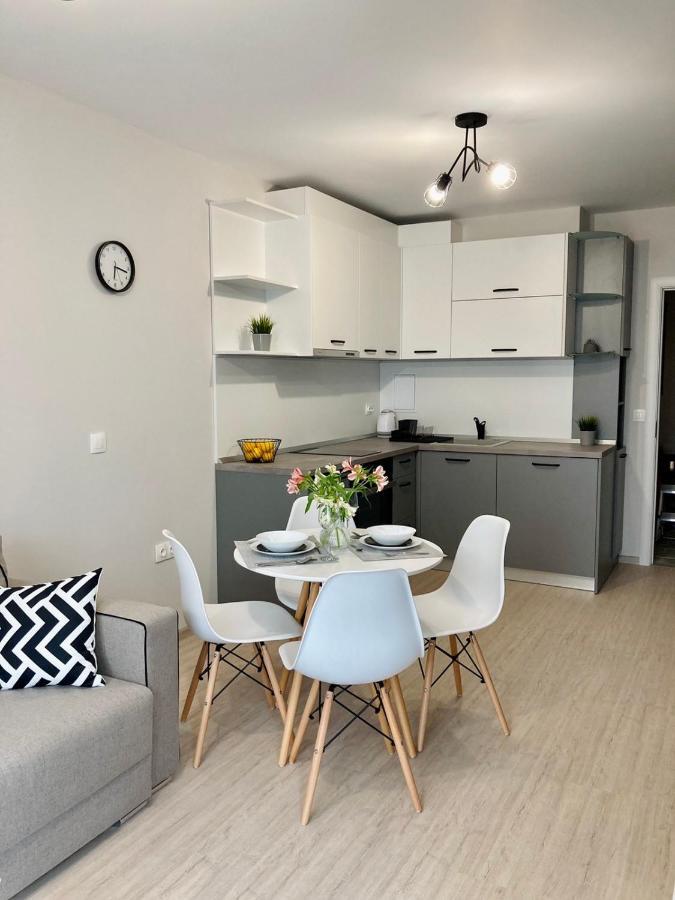 Pearl Apartments Burgasz Kültér fotó